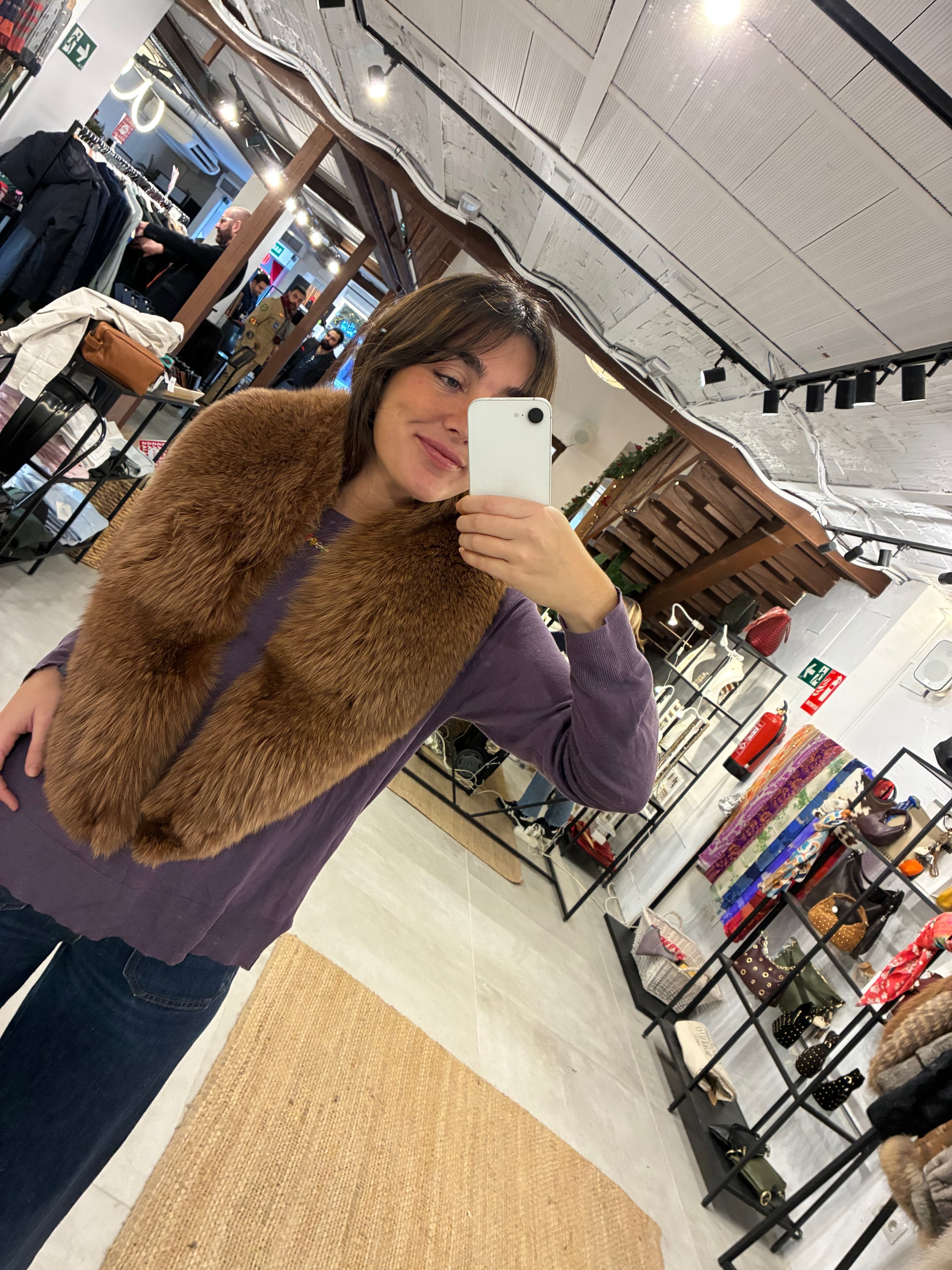 Cuello zorro salvaje 12