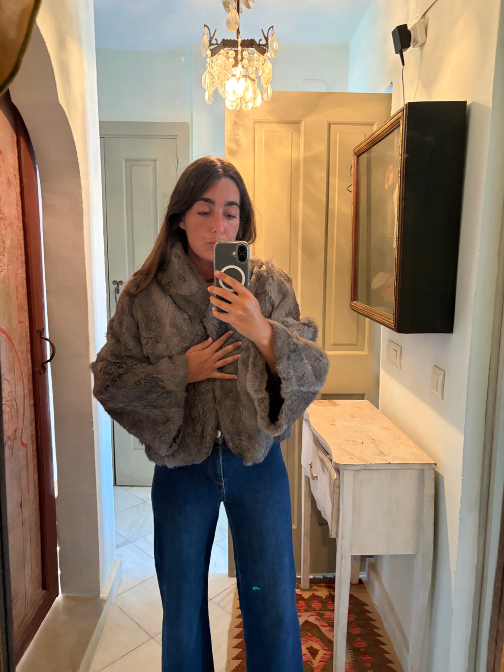 Chaqueta Rex gris manga acampanada