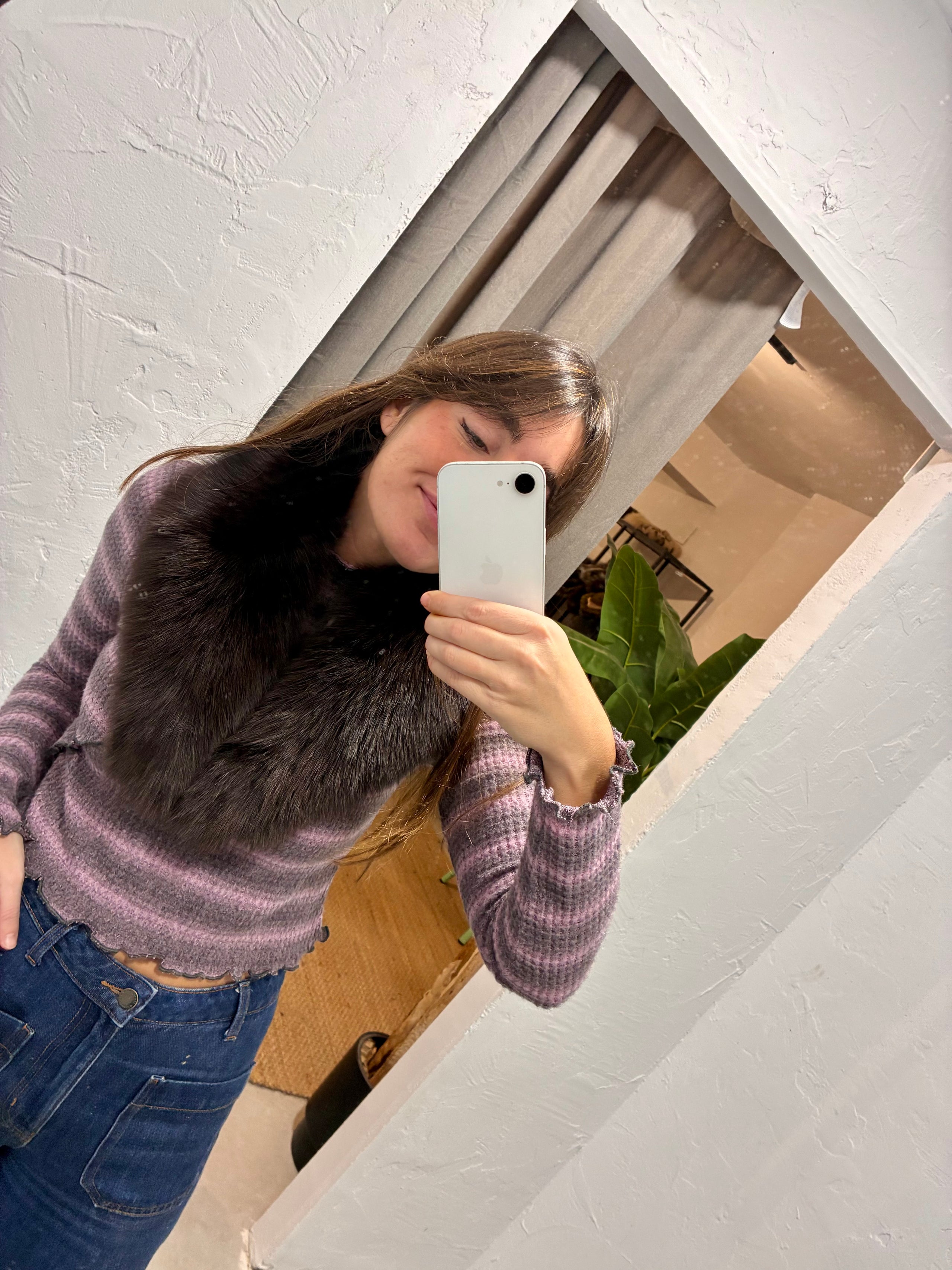 Cuello marrón zorro natural