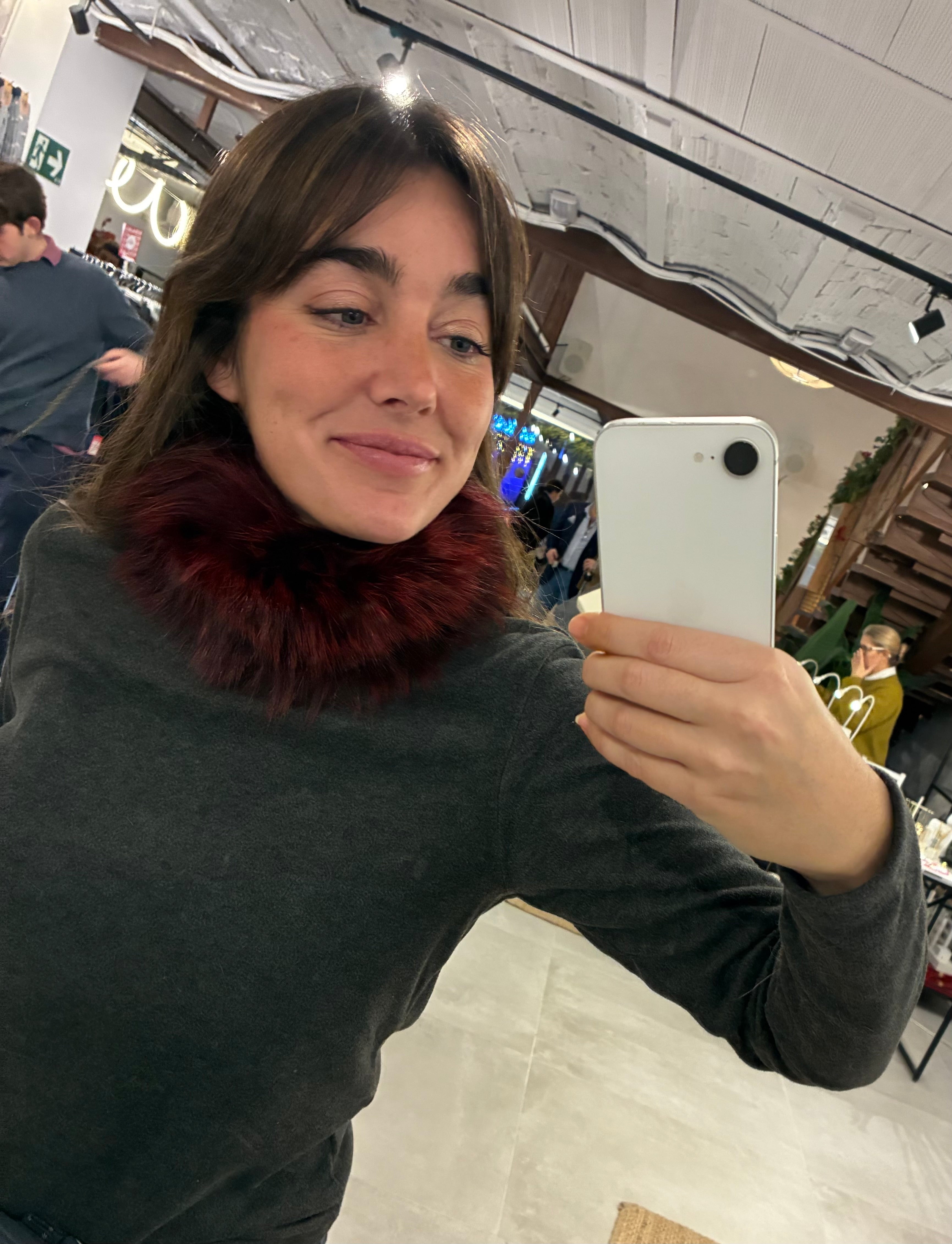 Cuello elástico zorro burdeos