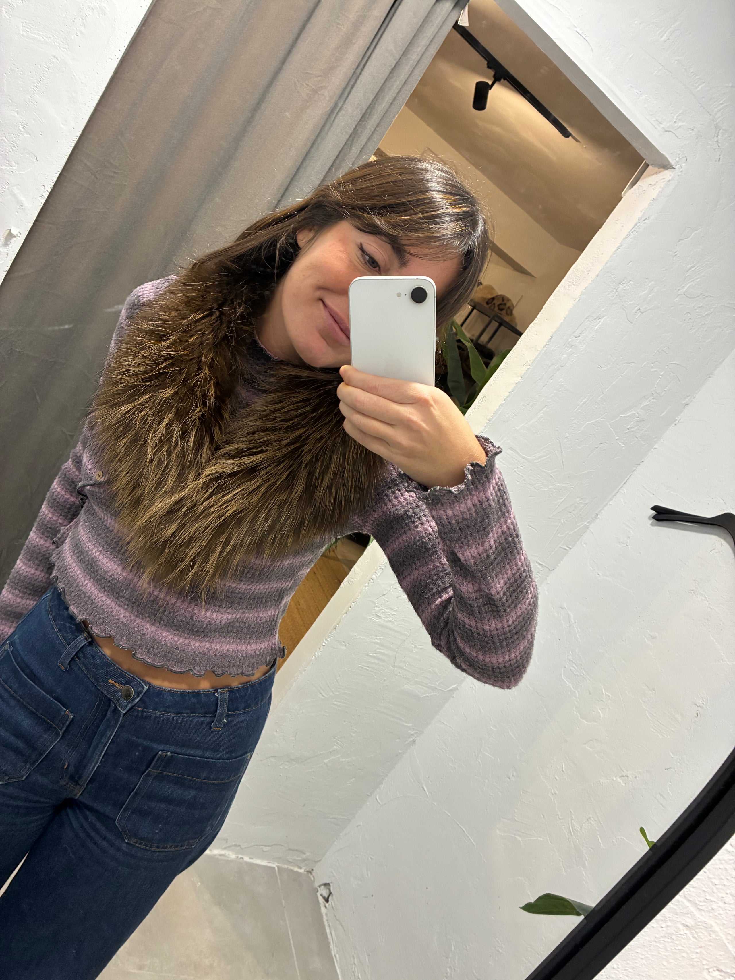 Cuello marmota marrón