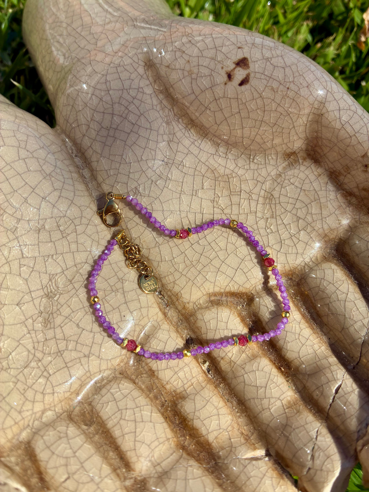 Pulsera ematitas